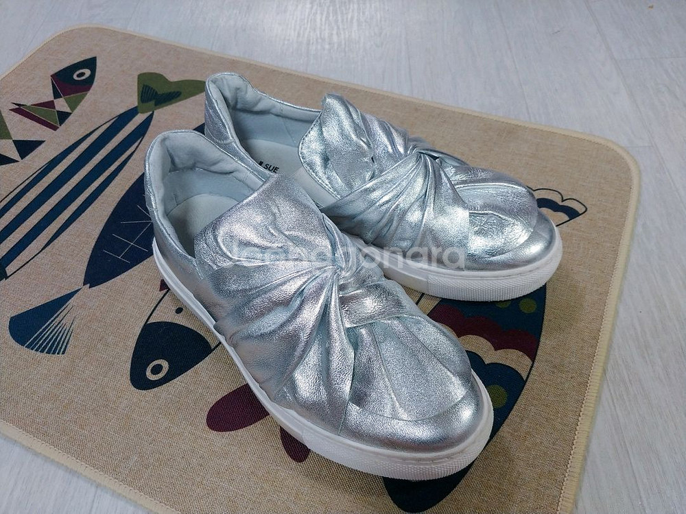 슈콤마보니 이태리 운동화 (250)--0