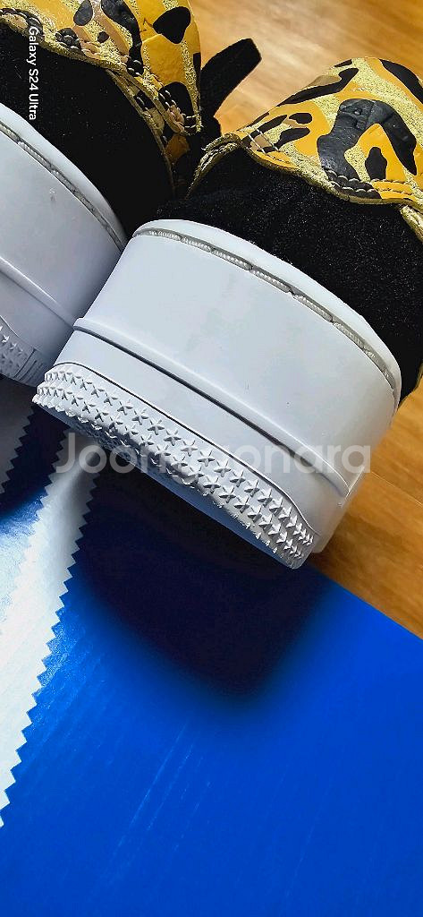 (여.225) 나이키 여성 운동화. 나이키 에어포스1--8