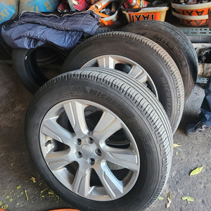 디스커버리4 순정 휠타이어 판매 255/55/R19