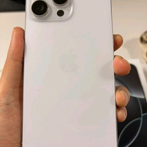 아이폰 16 프로맥스 화이트티타늄 256기가