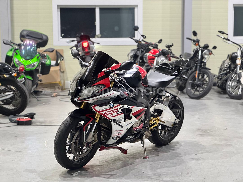 BMW S1000RR 14년식 7만키로 머플러 구변차량 판매중--6