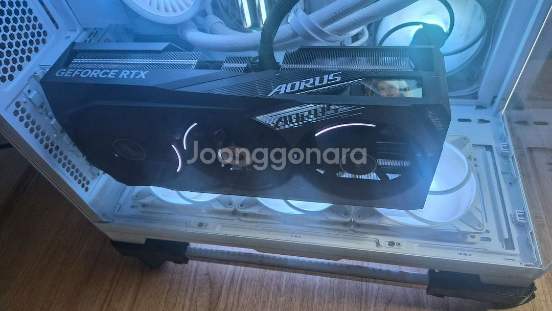 기가바이트 rtx 4080 super aorus master--1