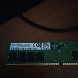 삼성전자 DDR5 5600 16GB팝니다