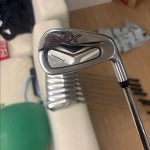 젝시오 x 아이언세트 골프채 팝니다.
