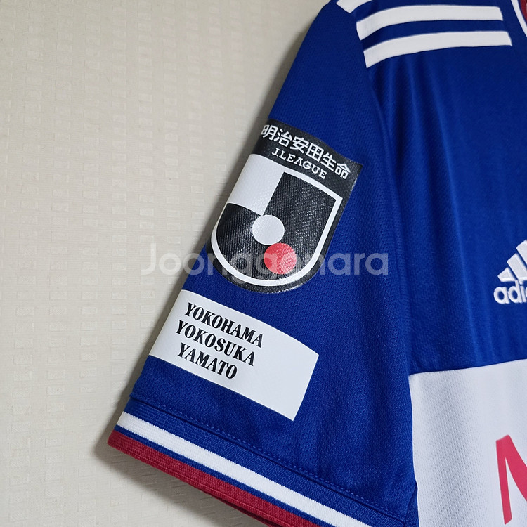 요코하마 F.마리노스 2019 홈 반팔--3