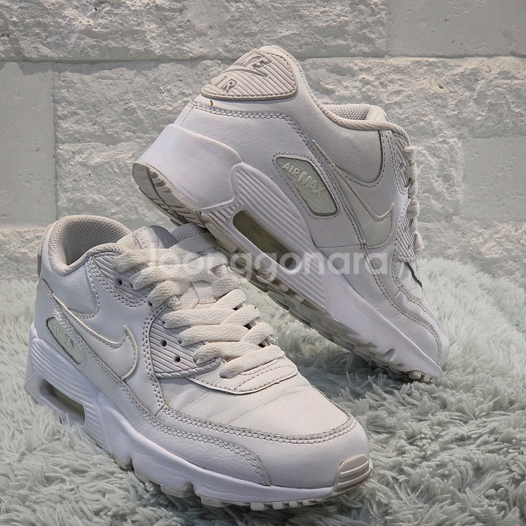 2a-26:나이키 에어맥스 90 화이트 (22.5cm)--2