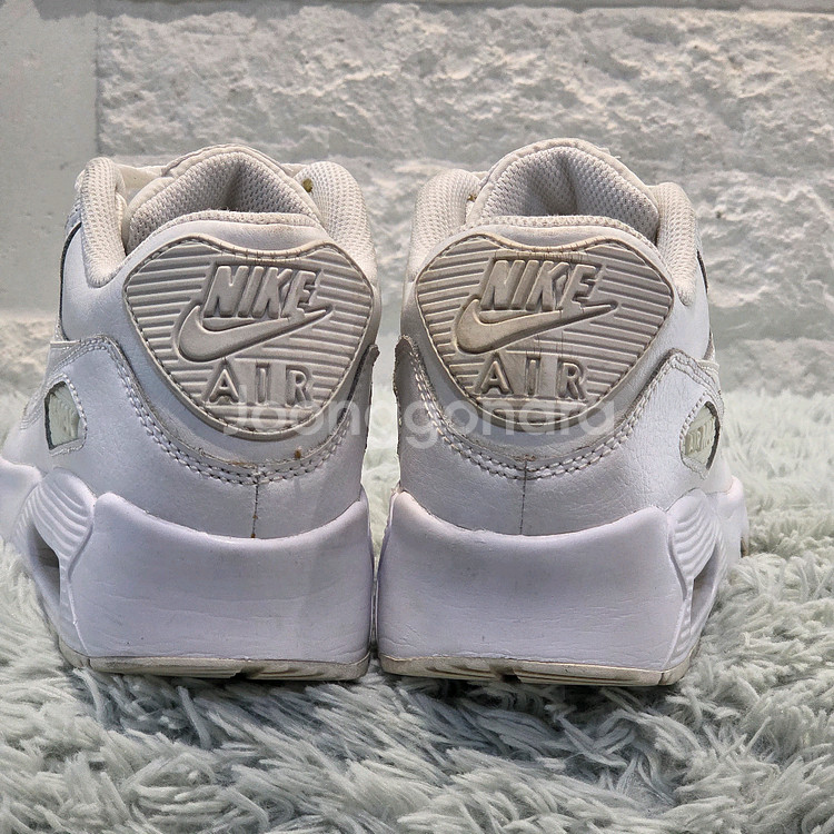 2a-26:나이키 에어맥스 90 화이트 (22.5cm)--1