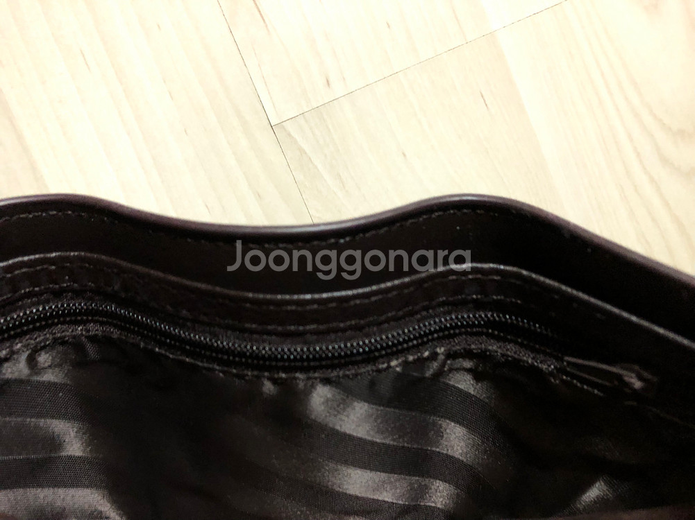 <새제품> 모모리찌 3단 중지갑 3,000원 판매--1