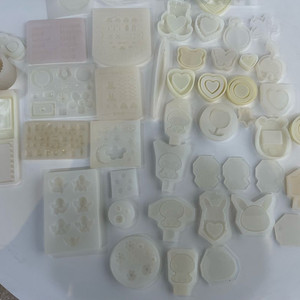 레진몰드 레진파츠몰드 쉐이커몰드 실리콘몰드 수제몰드