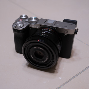 A7C 미러리스 카메라 + 28-70mm 렌즈 세트