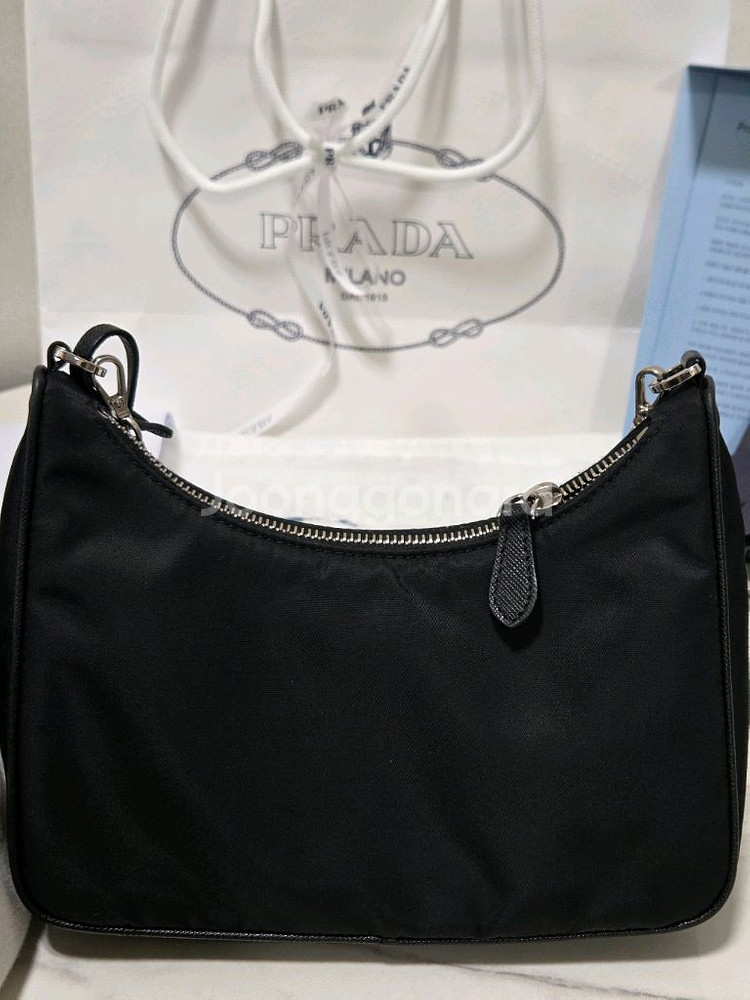 [새상품급] 프라다 리에디션 은장 체인 호보백--7
