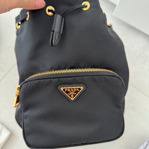 프라다 나일론 버킷