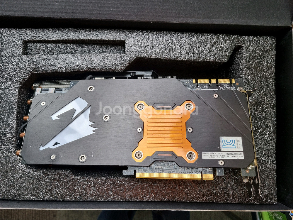 고장난 GTX1080Ti 어로스익스트림그래픽카드--1