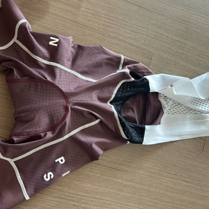 파스노말 xs 우먼 이미지