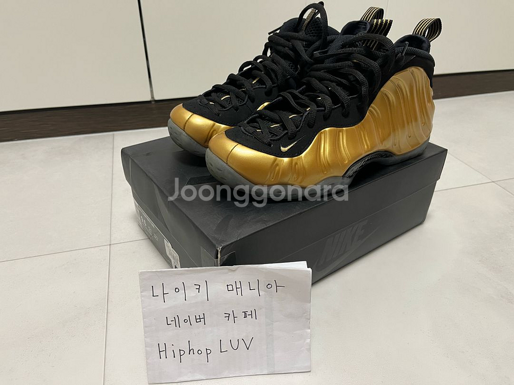 [275] 에어 폼포짓 원 메탈릭 골드(314996-700)--0