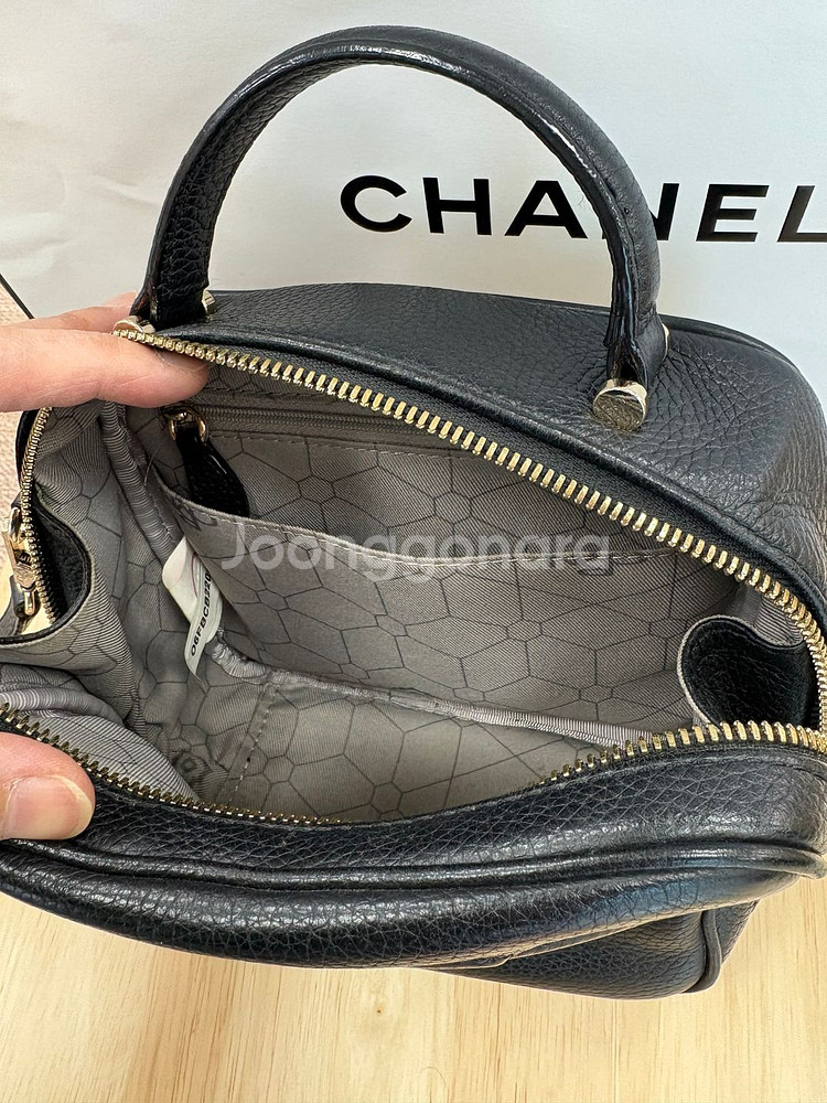 오야니 테일러 미드 크로스백 (블랙)--2