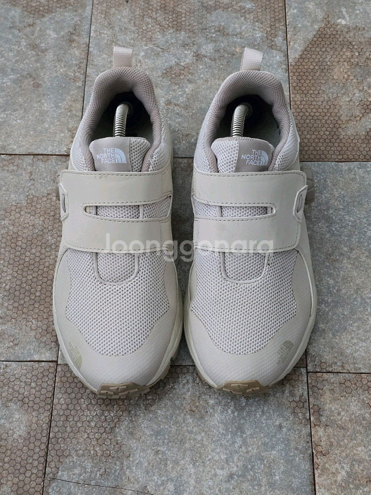 (250)노스페이스 스피드락 워킹화 운동화--0