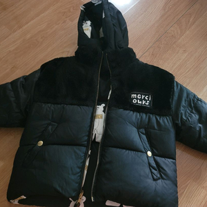 리미떼두두 블랙 베어 리버시블 덕다운 s