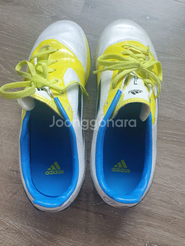 아디다스 축구화 230--2
