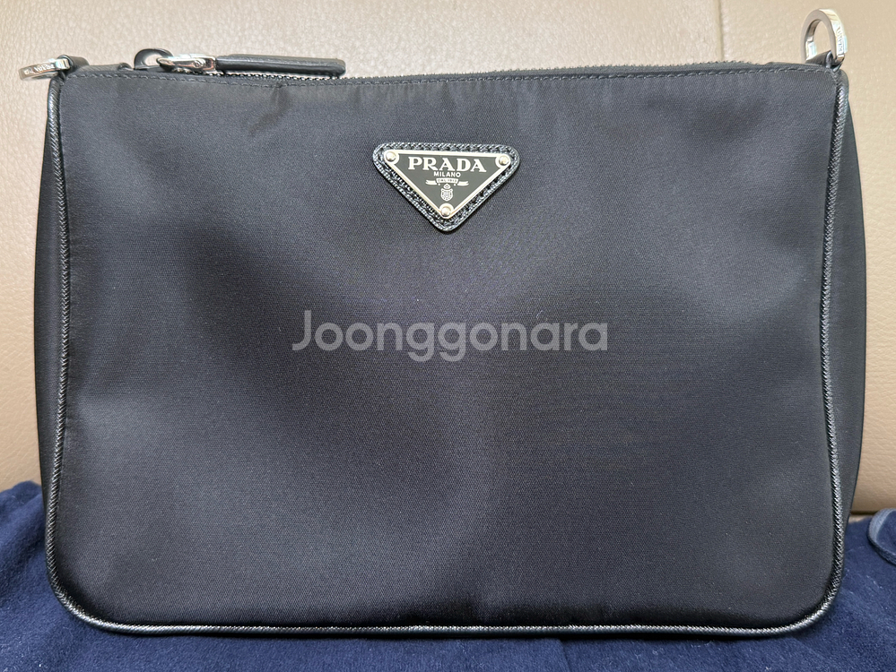 프라다 나일론 사피아노 테수토 숄더백 블랙--1