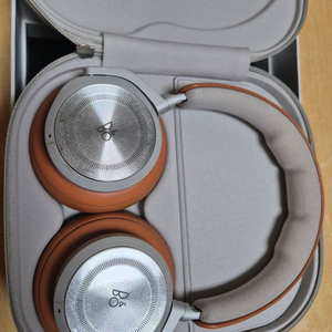 뱅앤올룹슨 hx 헤드폰 A급정품 풀박스 팝니다.
