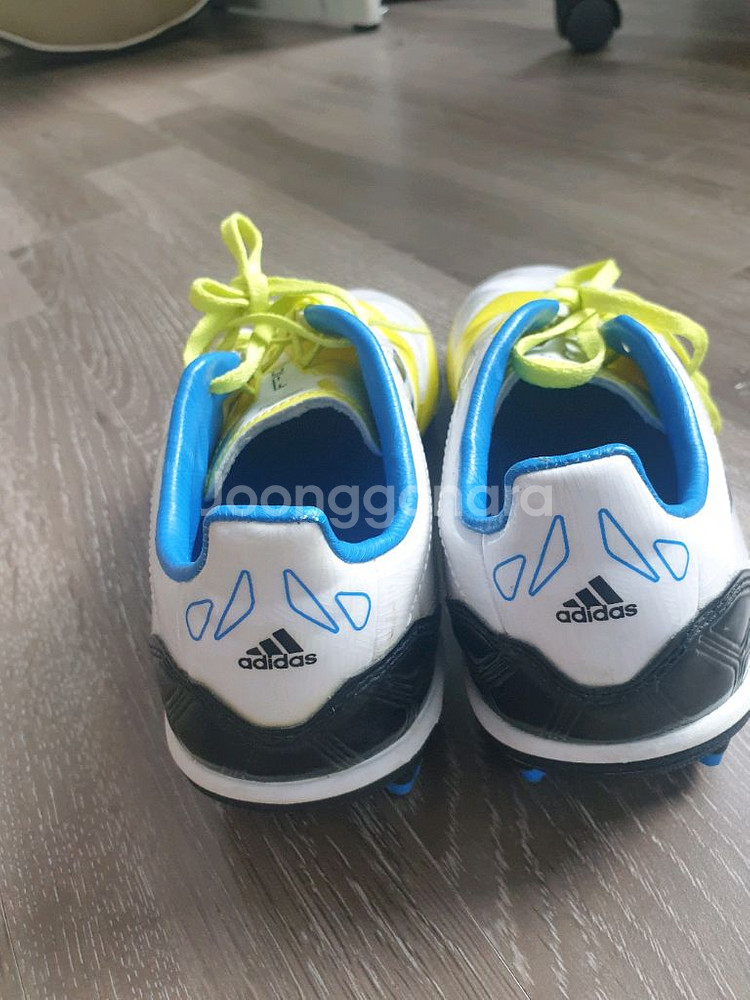 아디다스 축구화 225--6