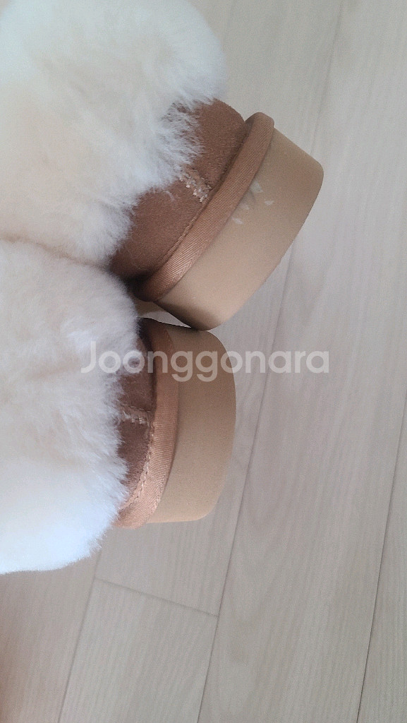 UGG 아니카 슬리퍼 9L(250~255)사이즈 새제품 택포--6