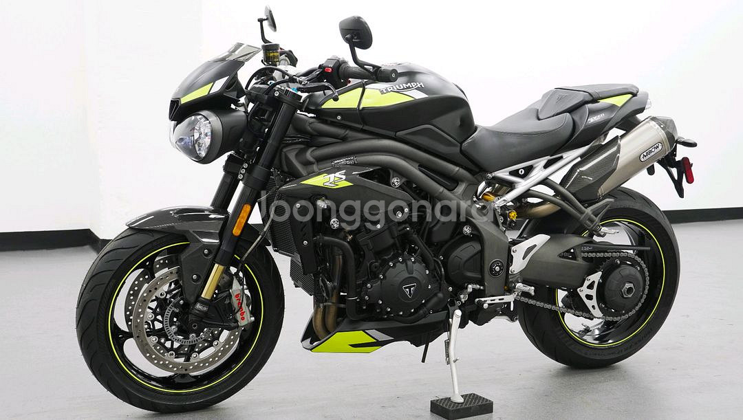트라이엄프 스피드트리플 1050rs--1