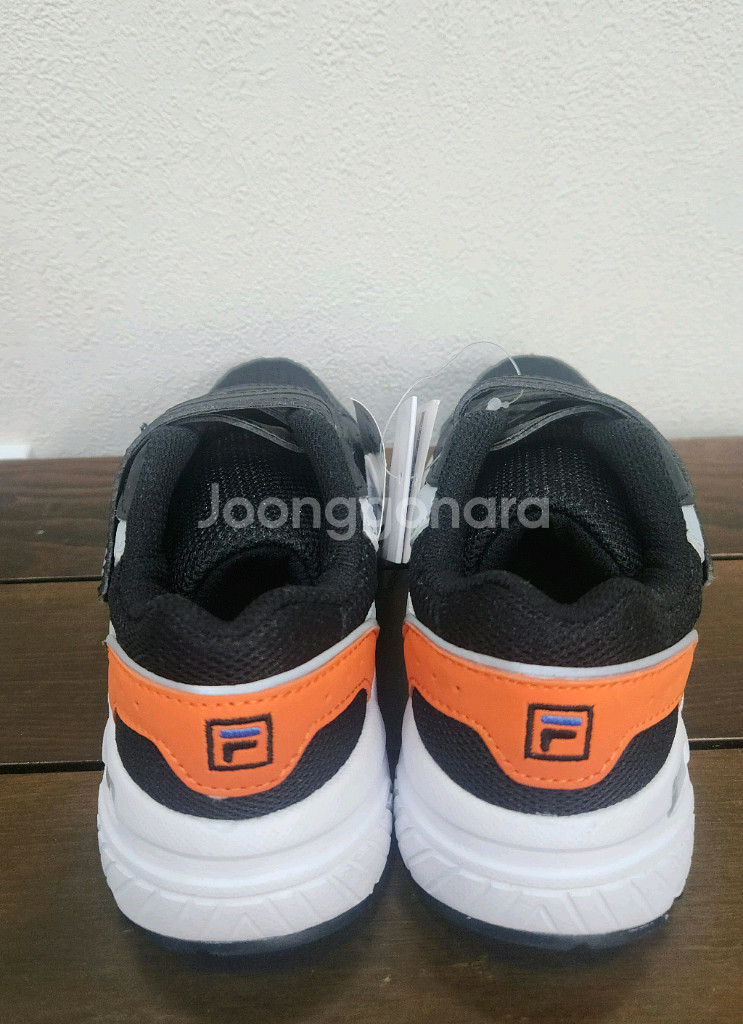 휠라 키즈 블랙 운동화 새상품 190--4