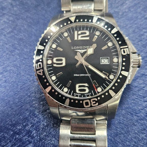 론진 씨마스터 다이버 시계