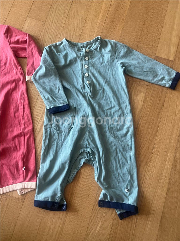 아프리콧 스튜디오 수트 2벌 세트 베베드피노 레깅스--1