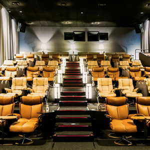 CGV 씨네드쉐프 템퍼시네마 센텀시티 압구정 용산 2인