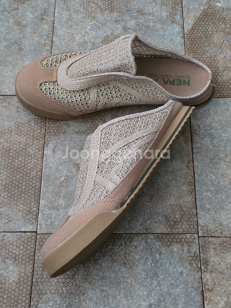 (250)네파 아일라 뮬 스니커즈--2