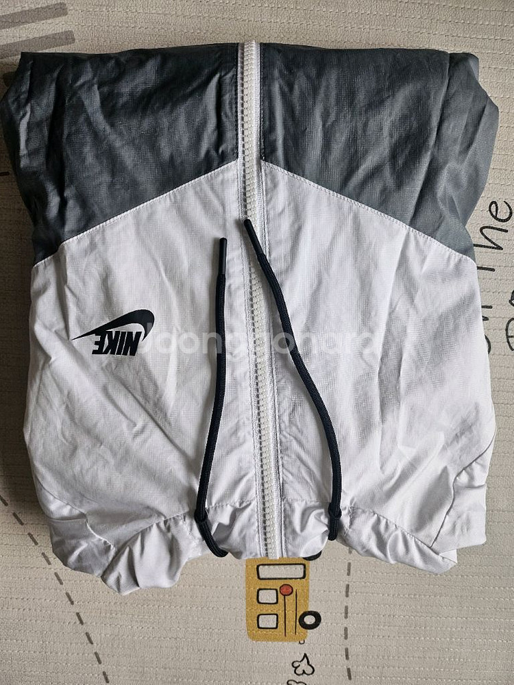 나이키 바람막이 M--3