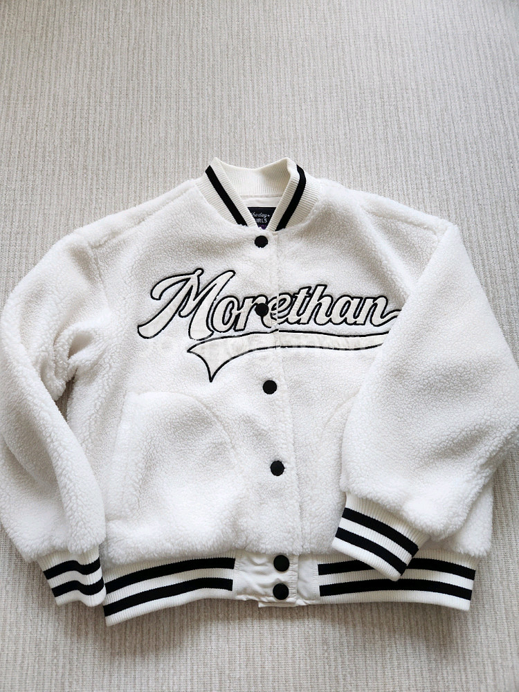 (여아 140사이즈)더데이걸 뽀글이 점퍼 외--0