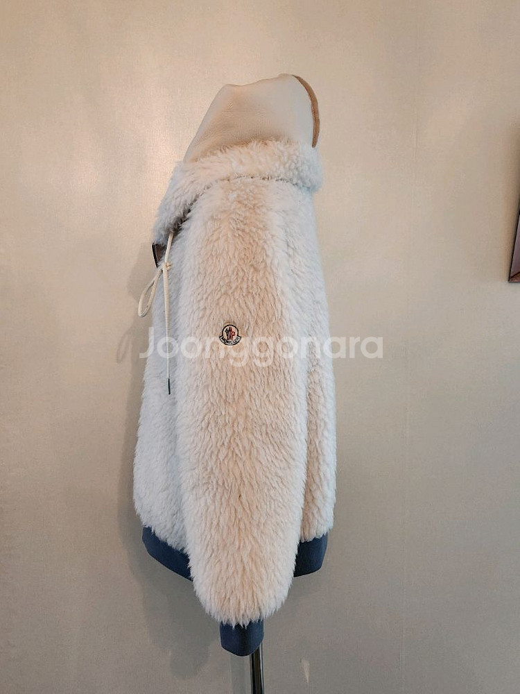 고걸 리얼 양털 무스탕 점퍼 M사이즈--2