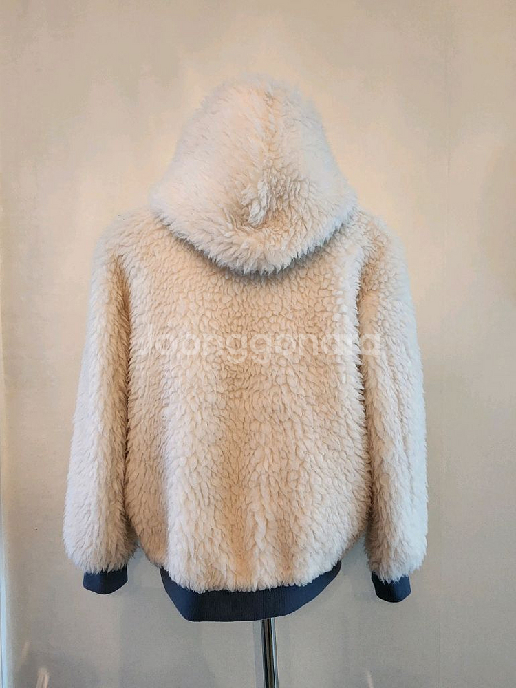 고걸 리얼 양털 무스탕 점퍼 M사이즈--5