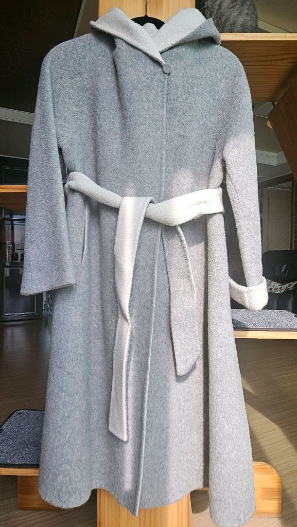 질스튜어트 후드 롱 코트--2