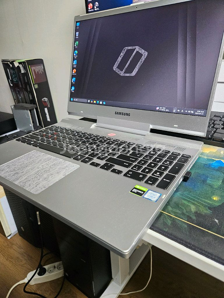 삼성 오디세이 게이밍 노트북 GTX1650 팝니다--1