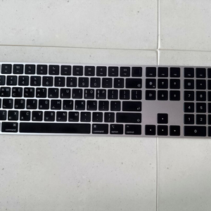 애플 매직키보드 터치 ID (A2520)