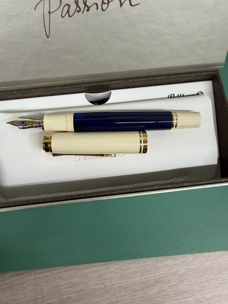 펠리칸 M800 크림블루 m닙--1