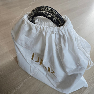 디올 뜨왈드주이 북토트 캔버스 미듐