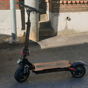 모토벨로 아이보드 D18 전동킥보드