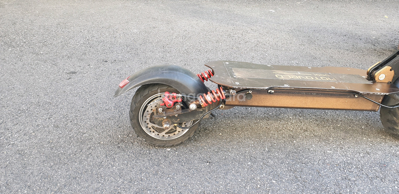 모토벨로 아이보드 D18 전동킥보드--6