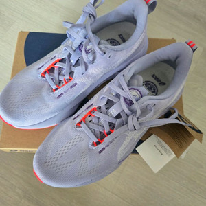 아식스 노바블라스트5 러닝화 250