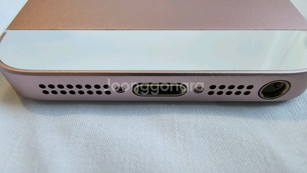 [순정정품] 아이폰 SE1 128GB 로즈골드 배터리신품 무음카메라--4