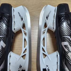 XF 70 7.0 Wide 아이스하키 스케이트