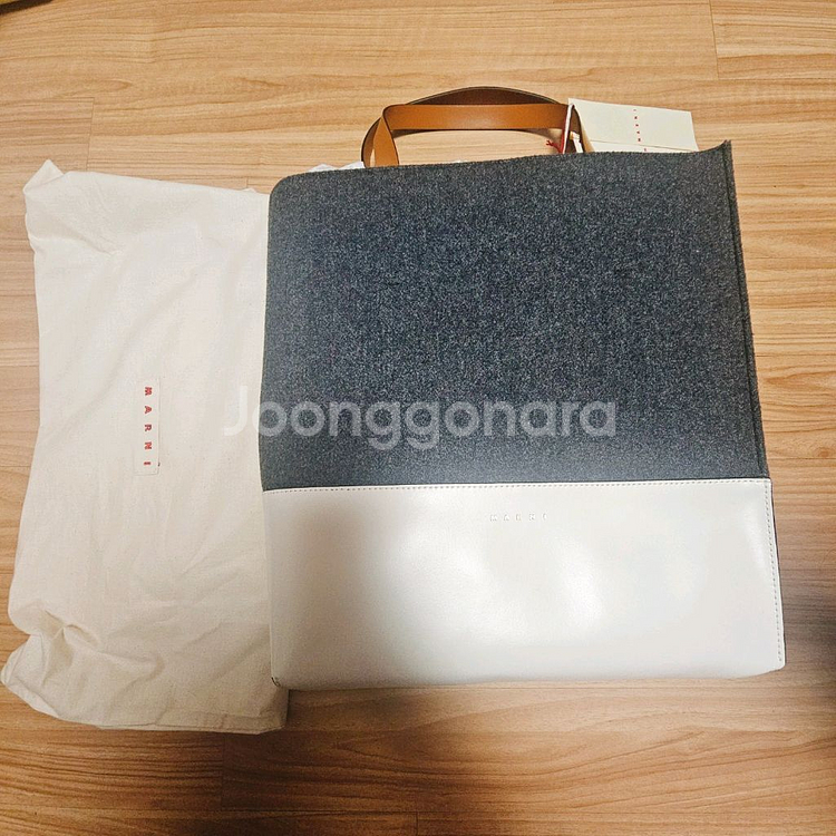 마르니 패널 토트백 가방 새제품 팝니다. Marni--1