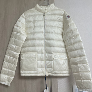 몽클레어 란스 화이트 새상품