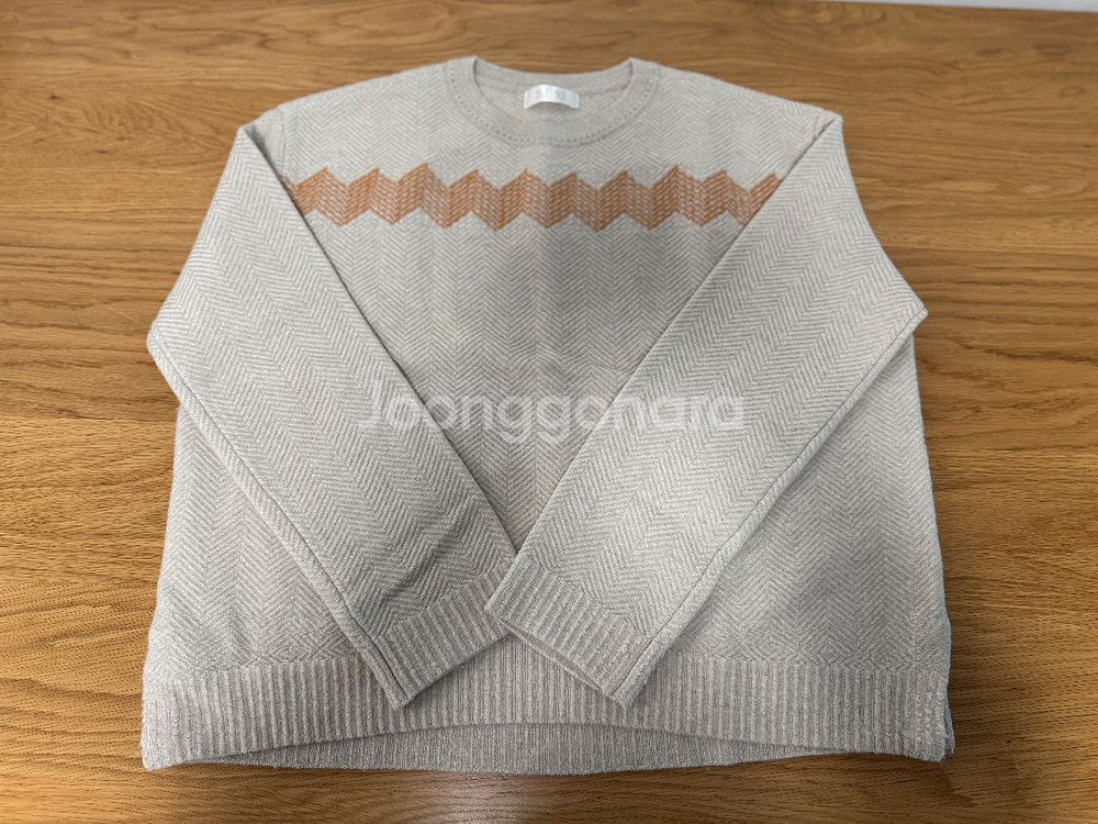 SJSJ 라운드 니트티셔츠--0